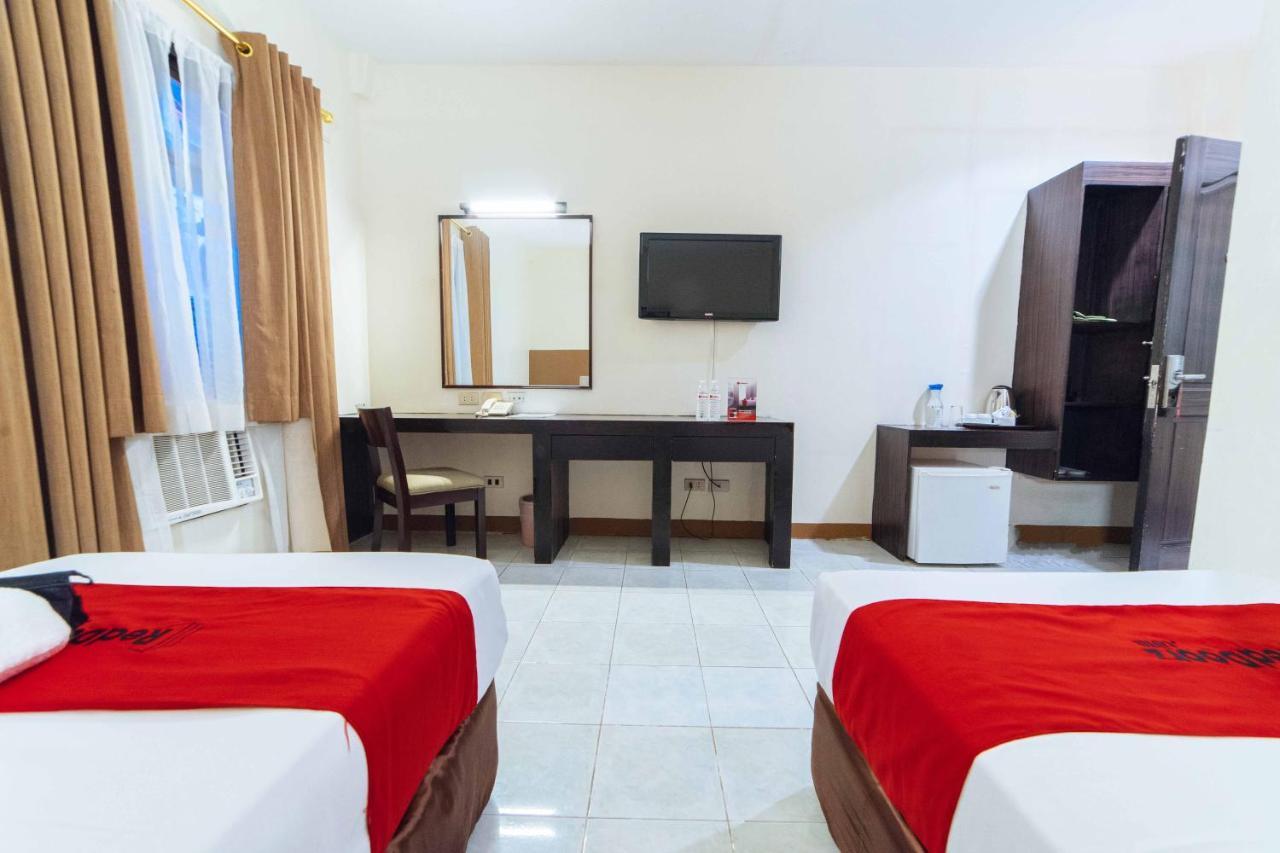 Reddoorz Premium @ The Ritz Garden Oases Hotel Davao Exterior photo